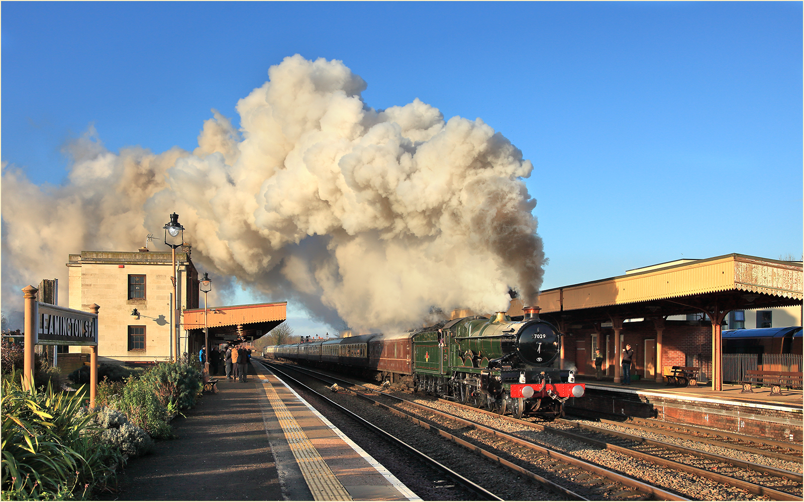 Winning image, Clun Castle Early Morning Train At Leamington by Andrew Bell